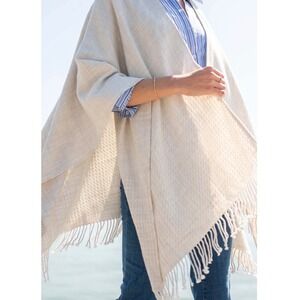 Mer-Sea & Co Travel Wrap Shawl Scarf with Matching Bag Cream Grey Waffle Knit